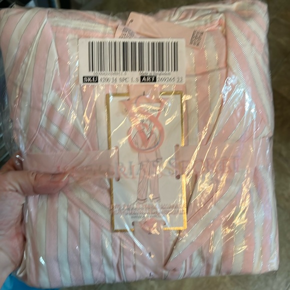 Other - Victorias Secret PJ Complete Set